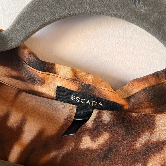 ESCADA 100% Silk Brown Animal Print Blouse size 44 - Picture 5 of 9